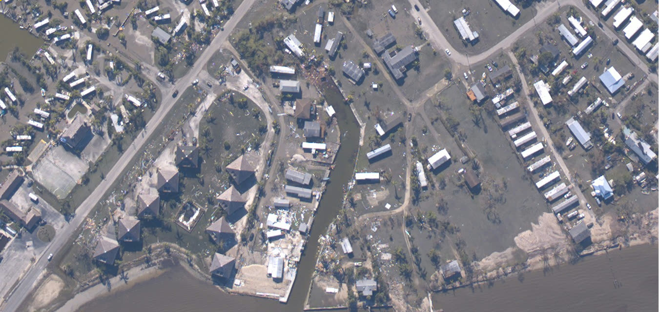 NOAA emergency-response aerial of storm damage at Chokoloskee, near the Cape Romano landfall point
